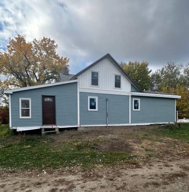 Home with gray vinyl siding